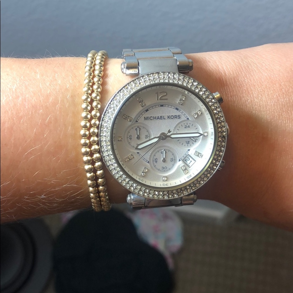 SOLD‼️Silver Michael Kors watch